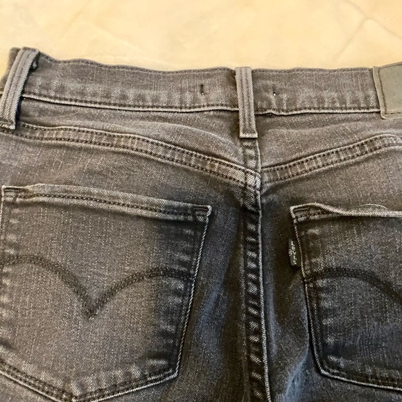 Faded black Levi’s - Picture 3 of 3